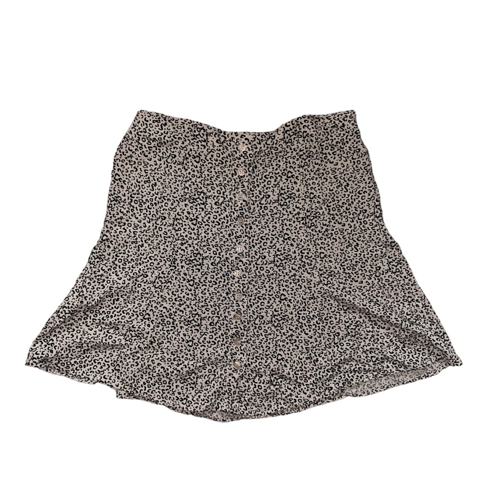 NWOT Women’s Cheetah Print Skirt Size L